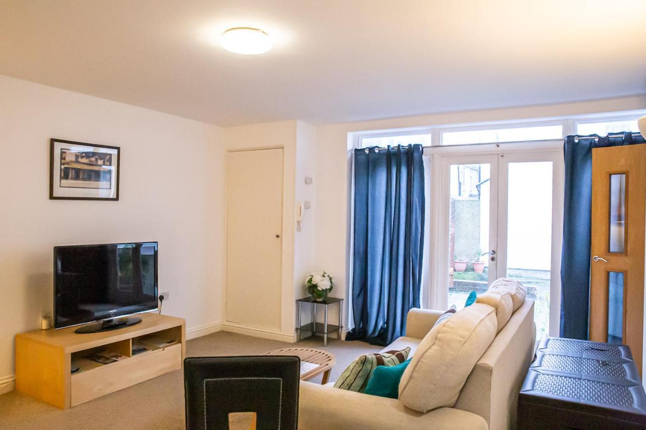 Stylish Modern Mews House In Central St Leonards Hastings Exteriör bild