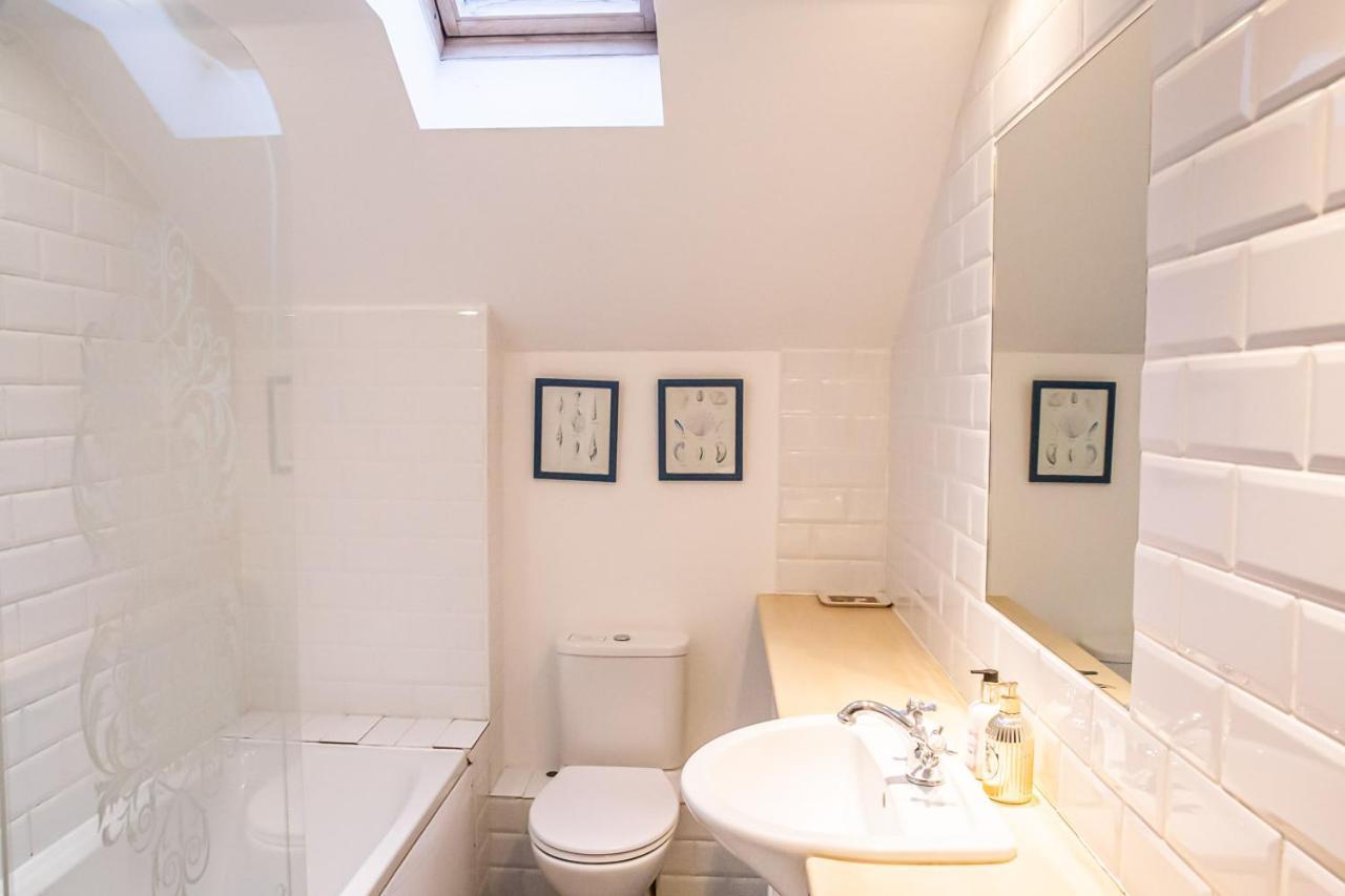 Stylish Modern Mews House In Central St Leonards Hastings Exteriör bild