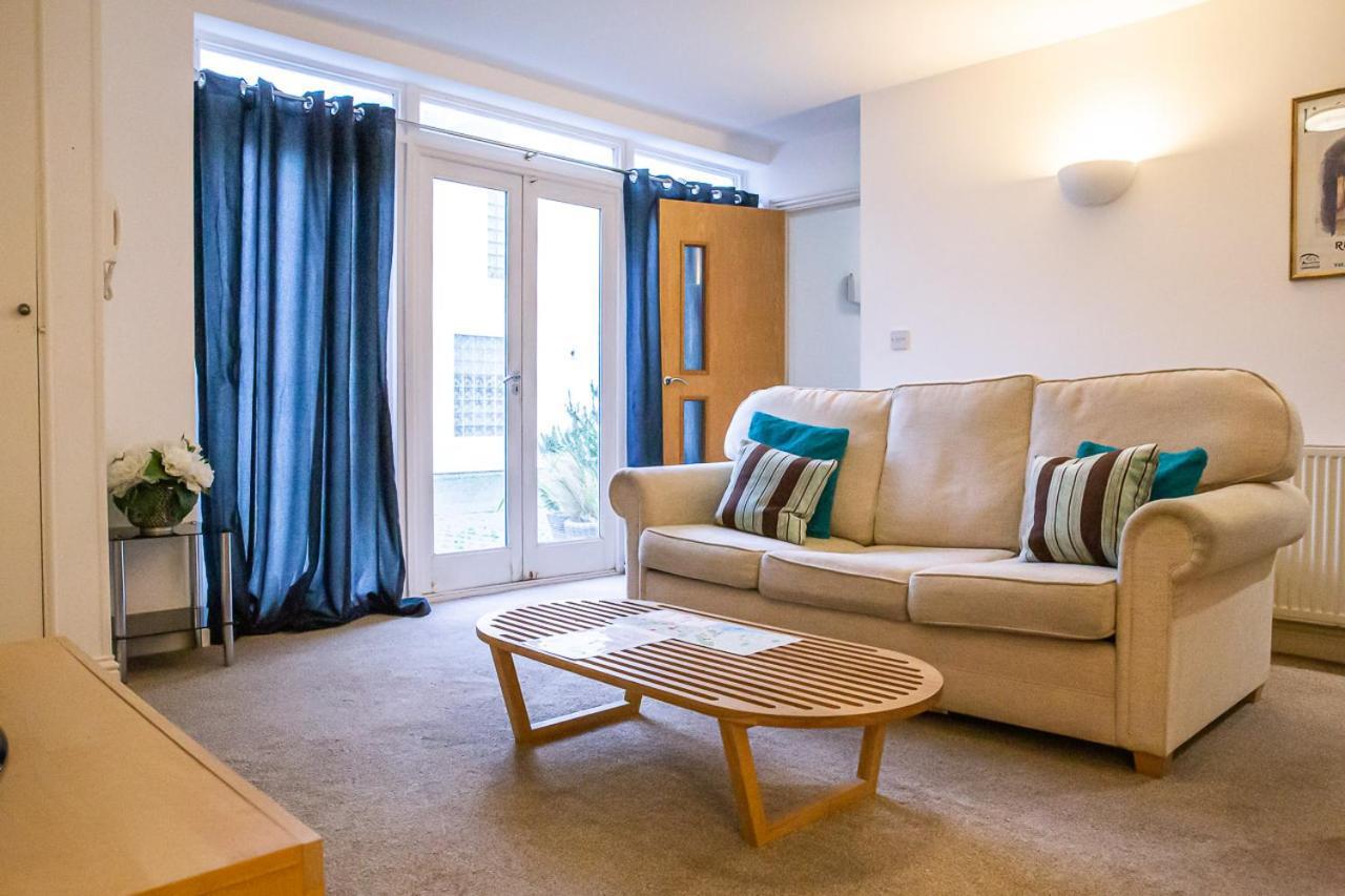 Stylish Modern Mews House In Central St Leonards Hastings Exteriör bild