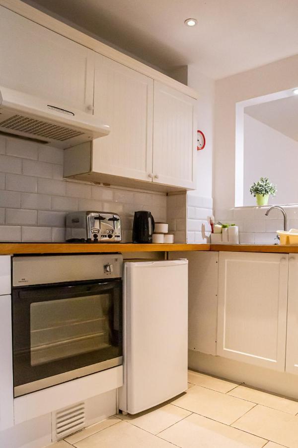 Stylish Modern Mews House In Central St Leonards Hastings Exteriör bild